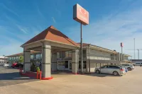 Econo Lodge Inn & Suites Near Bricktown Hotels in Oklahoma City