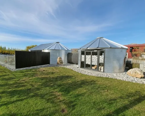 River Rock Estate Hotels in Cromwell