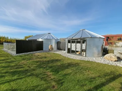 River Rock Estate Hotels near Wooing Tree Estate