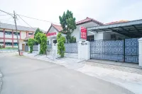 RedDoorz Near Bundaran Ciceri