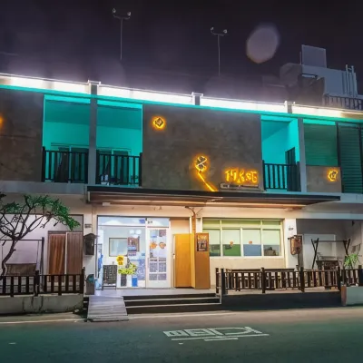 17 Happiness Hotels near Lambai Island
