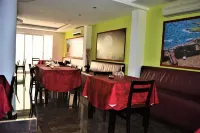 Sol Hotel - servizio colazione