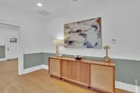 The Arrive on Rutherford