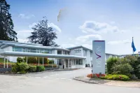 The Devon Hotel Hotels near Tesco Express