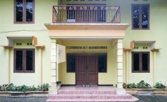 Villa Handayani Songgoriti RedPartner