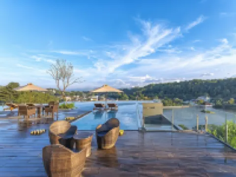 康提森林飯店 康提酒店