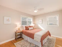 Updated 3 bed + office ranch home close to Downtown Madison Hotels in Monona