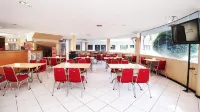 Sinar II Hotel - sarapan