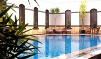 Swiss-Belhotel Borneo Samarinda - Pools
