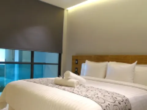 卡維亞普拉斯酒店 坎昆酒店