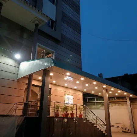 Hotel VIP Square