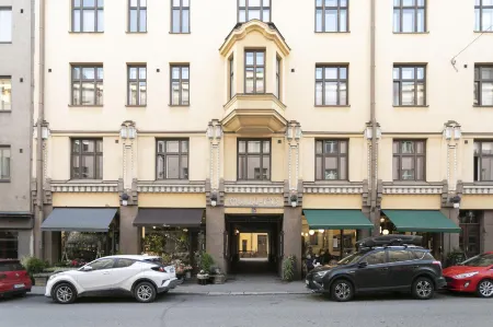 2Ndhomes Ullanlinna Penthouse Apartments Отели рядом с достопримечательностью «The German Church (Saksalainen kirkko)»