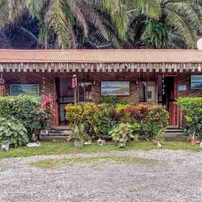 Cabinas Manawada Hotel Exterior