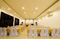 NP Hotel Hotel di Huai Rat