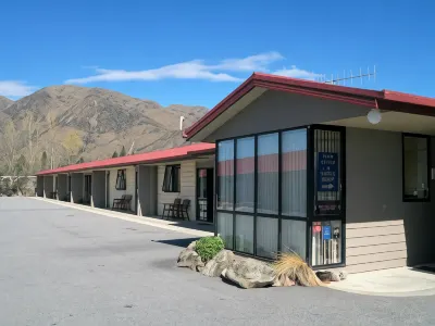 Sierra Motel and Apartments Hotels in Omarama