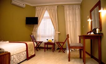 Masailand Safari Lodge