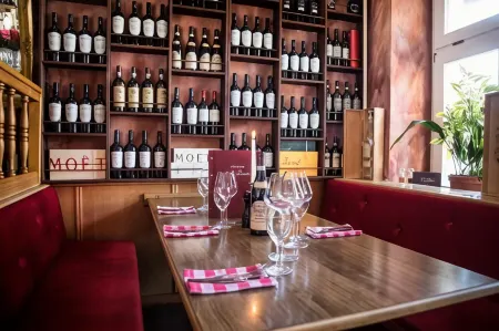 Hotel Stadt Berlin Отели в г. Йессен