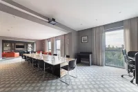 Crowne Plaza Lyon - Cite Internationale Hotels in Caluire-et-Cuire