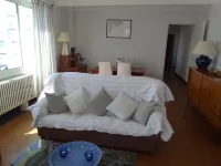 Bel Appartement Face mer aux Pieds des Plages