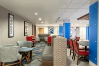 Holiday Inn Express & Suites Daphne-Spanish Fort Area Hotel a Daphne