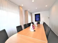 โรงแรมแอสคอต โรงแรมในเรมส์ชีด