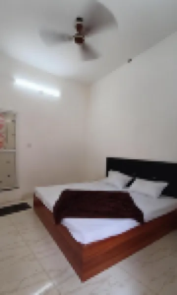 Goroomgo Shree Ram Kuti Homestay Ujjain