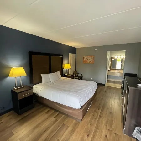 Econo Lodge Forest City Hotels in Cool Spring