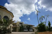 Ilmare Unarizaki Hotels near Todomari Beach