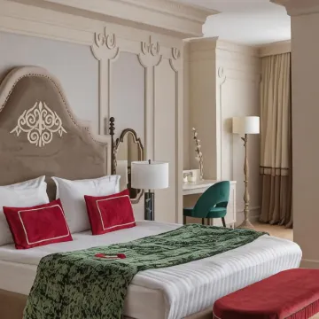 Жұмбақтас Отели рядом с достопримечательностью «Мечеть Абу Наср аль-Фараби»