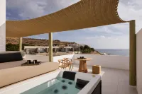 Artemis Seaside Resort - Hot Tub