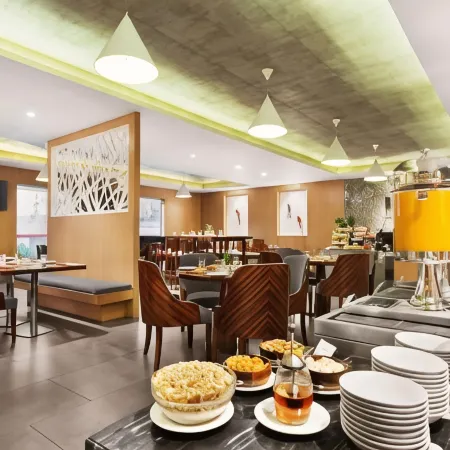 Howard Johnson by Wyndham Kolkata