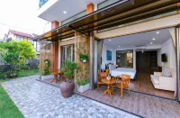 Ancient Beach Boutique & Spa - Beachfront Hotel โรงแรมใกล้หาด Cua Dai Beach