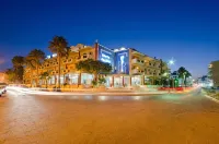 Kosta Palace Hotels in der Nähe von Lambi beach