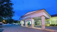 Best Western Leesburg Hotel  Conference Center Hotels in Loudoun County