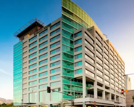 Embassy Suites by Hilton Los Angeles Glendale Hotels in Glendale