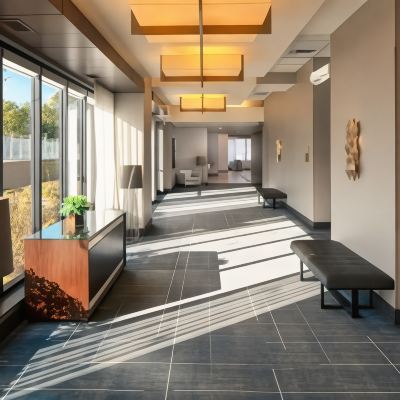 共有エリア ヒルトン ミネアポリス ブルーミントンの写真