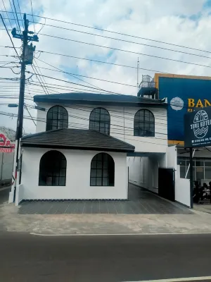 Tama Hotel Hotels in Sleman