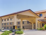 Super 8 by Wyndham Klamath Falls Hotels in Klamath Falls