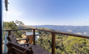 Romantic Cabin with Mountain Views VST037