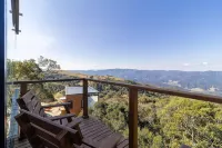 Romantic Cabin with Mountain Views VST037 Hotels in Anitápolis