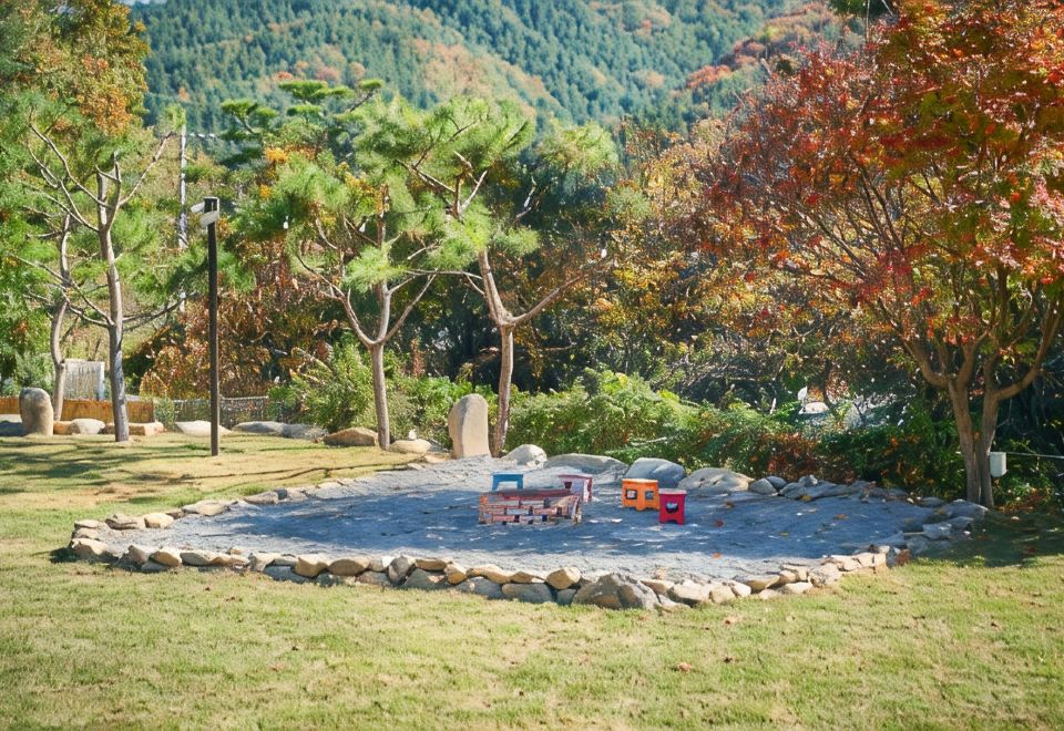 양평 펜션 숲 전경