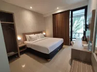 Neo Cempaka Hill Hotel Hotels in Patrang