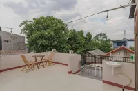 RedDoorz Syariah Near Kota Cinema Mall Jatiasih Hotel a Pondok Melati