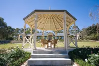 Brice Hill Country Lodge