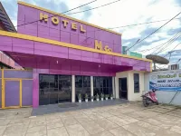 RedDoorz @ Merauke City Center  호텔