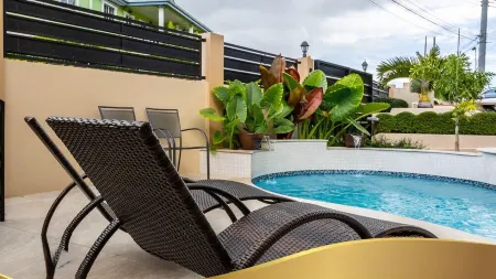 Cozy Family Villa with Jacuzzi and Pool in Carnbee, Tobago