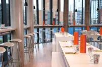 Four Points Flex by Sheraton Cardiff - Breakfast