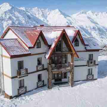 Ereto Hotel by SnowTime Hotel Exterior