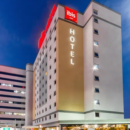 Ibis Marilia
