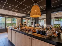 Campanile NATURE – Bordeaux Lac Hotel a Bordeaux